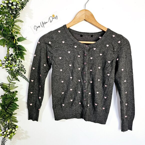 Papaya Girls Sz Small Gray Cardigan Sweater With Pink Heart Pattern ~SW125.7 - Picture 1 of 4